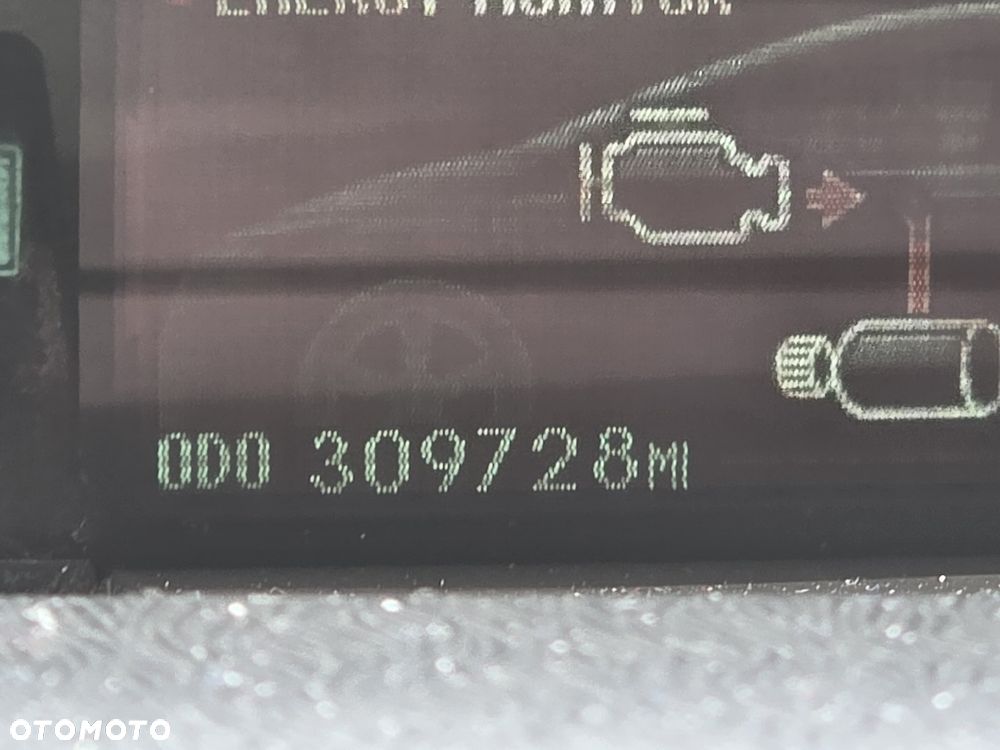 Toyota Prius 1.8 Hybrid Premium - 15