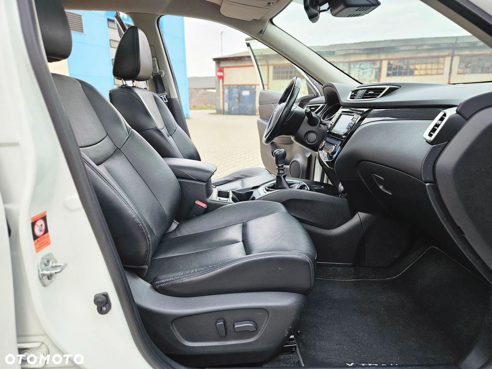 Nissan X-Trail 1.6 DIG-T Tekna 2WD - 11