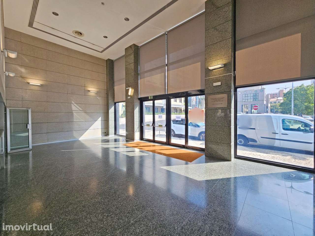 Arrendar Escritório Lisboa | 3.866 m2 | 28 Lug. Estac. - Grande imagem: 2/20