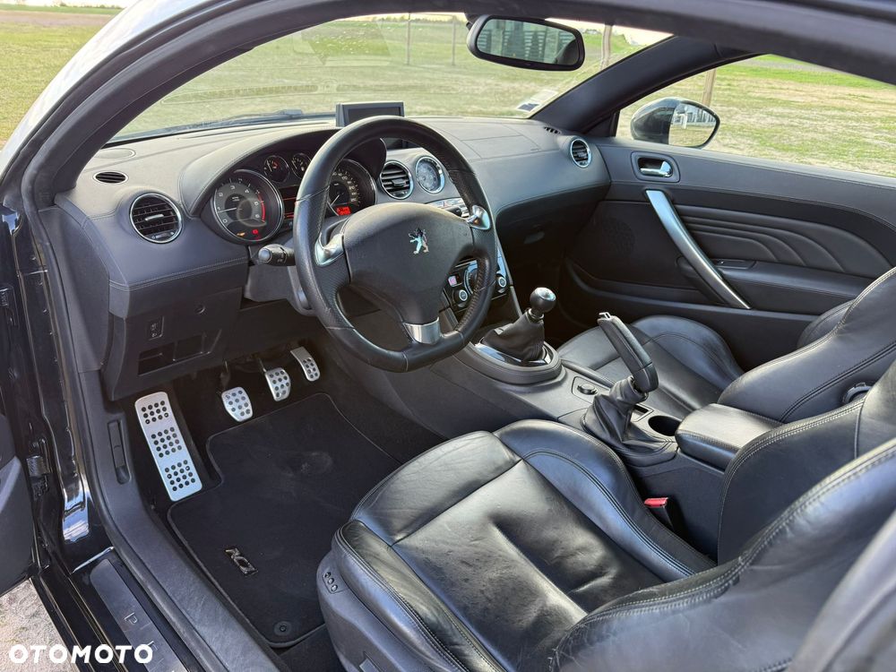 Peugeot RCZ 2.0 HDi FAP 160 Red Carbon - 18