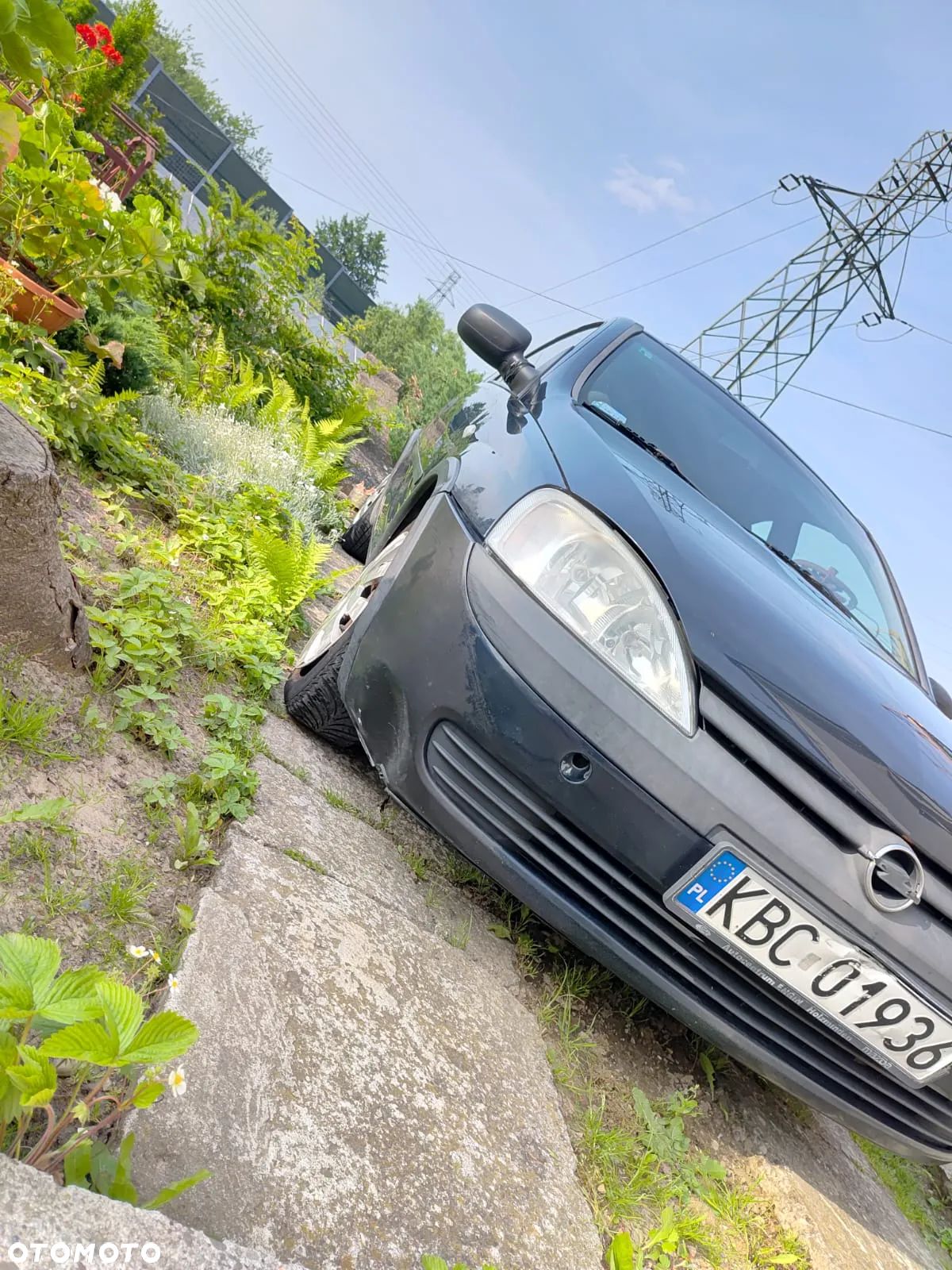 Opel Corsa 1.0 12V Base / Start - 1