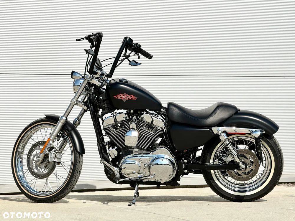 Harley-Davidson Sportster Seventy-Two - 4