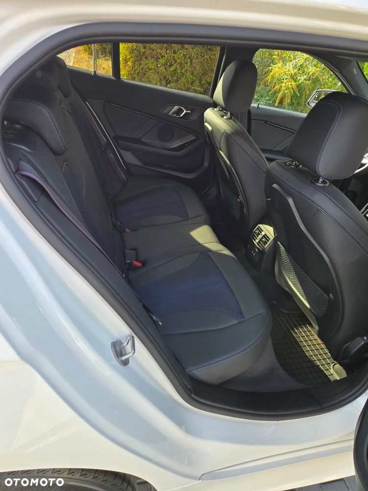 BMW Seria 1 118i M Sport - 28