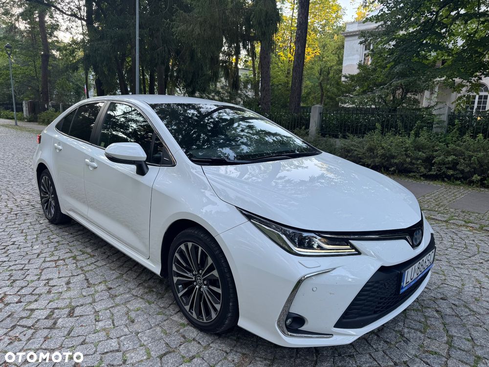 Toyota Corolla 1.8 Hybrid Executive - 3