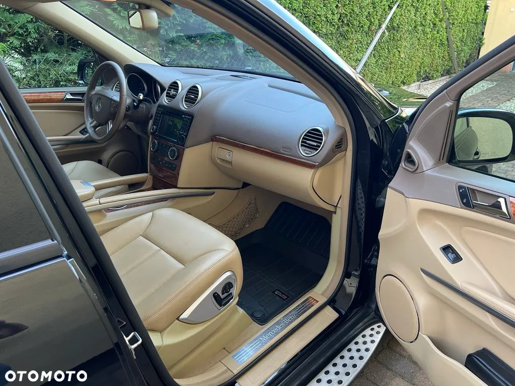 Mercedes-Benz GL 320 CDI - 13