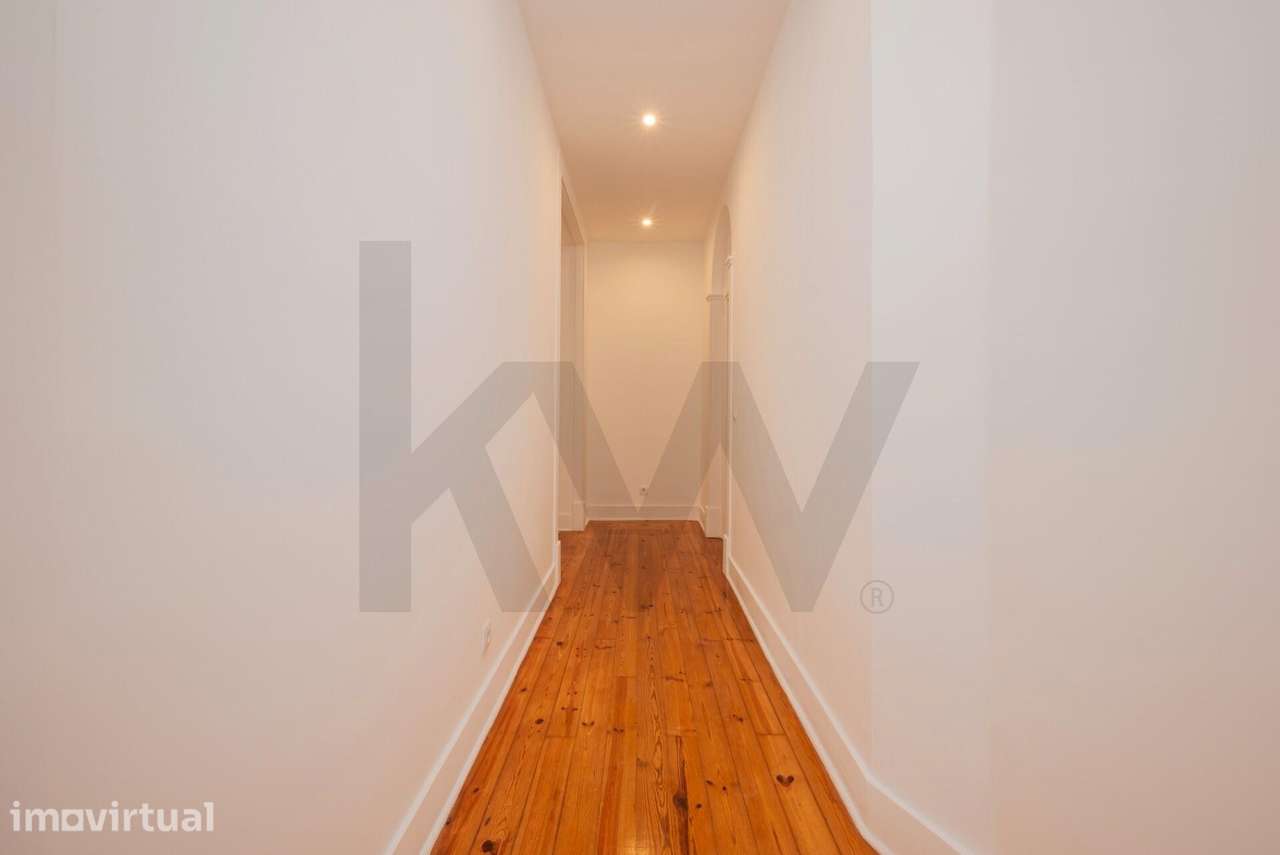 Apartamento T1 renovado na Avenida da Liberdade - Grande imagem: 4/25