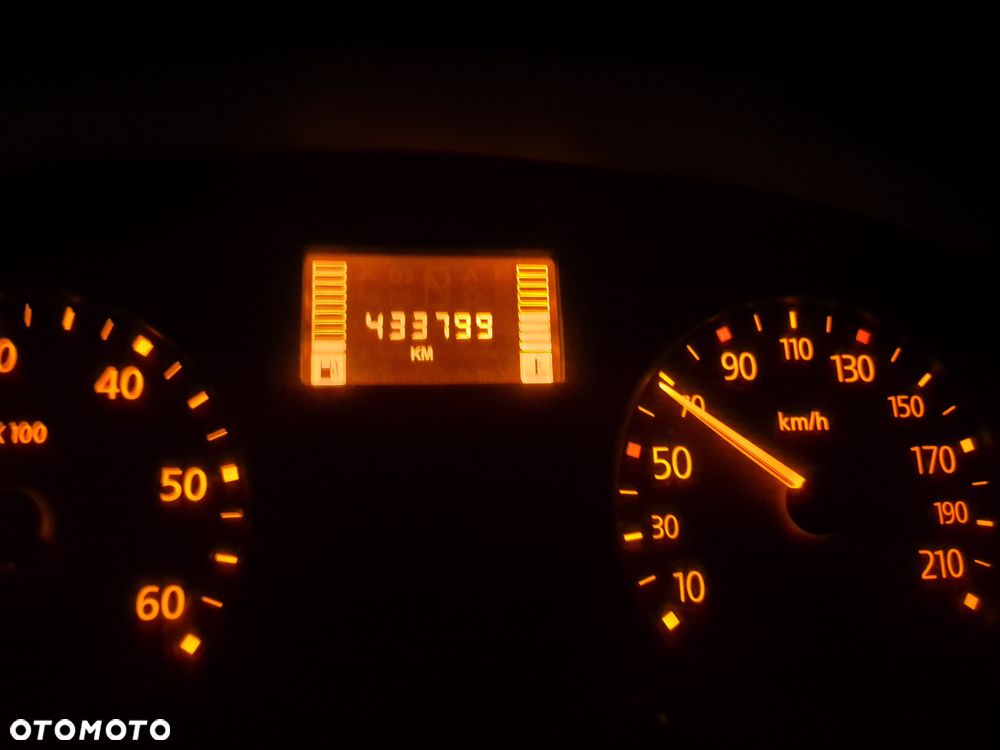 Renault Trafic - 9