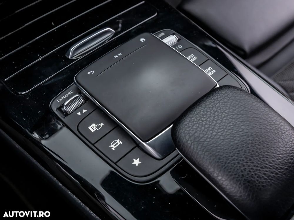 Mercedes-Benz A 180 d Sedan 7G-DCT - 22