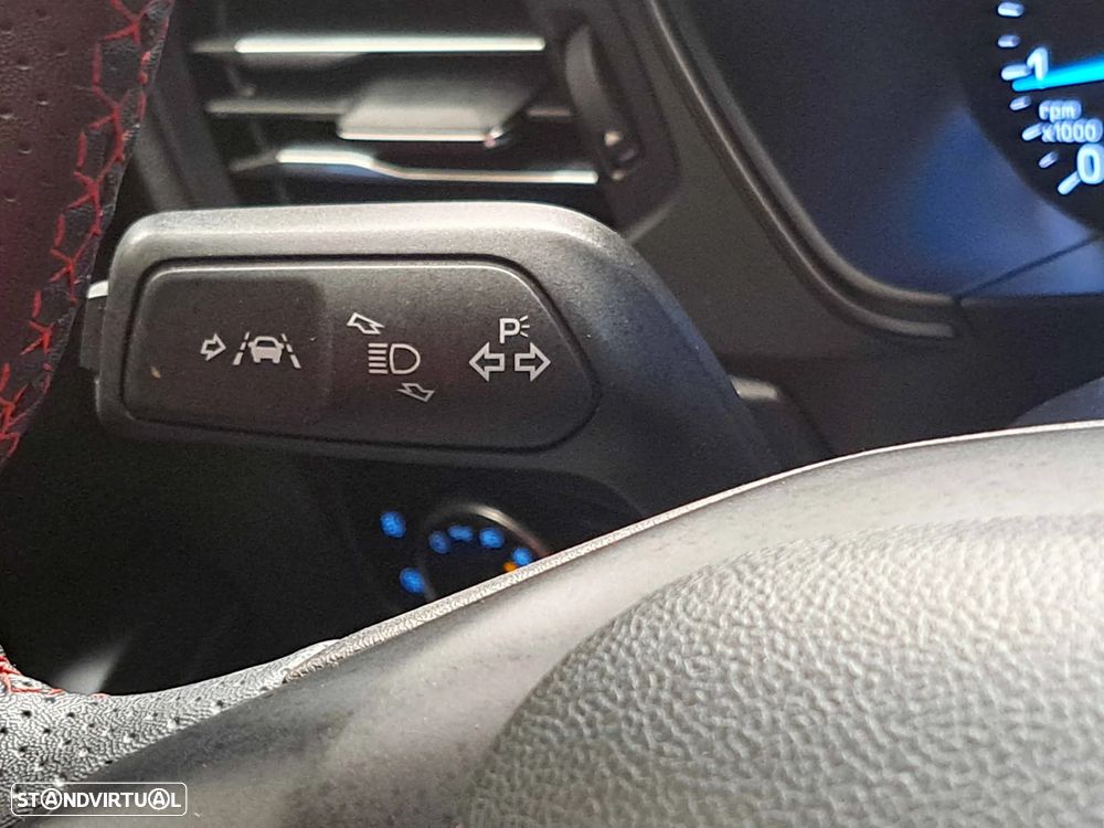 Ford Focus 1.0 EcoBoost MHEV ST-Line - 6