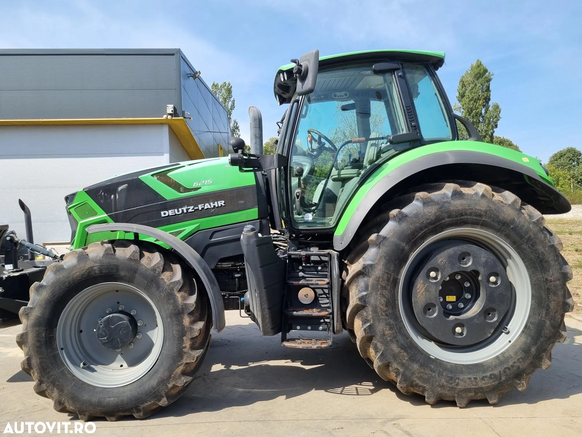 Deutz-Fahr 6215 - 1
