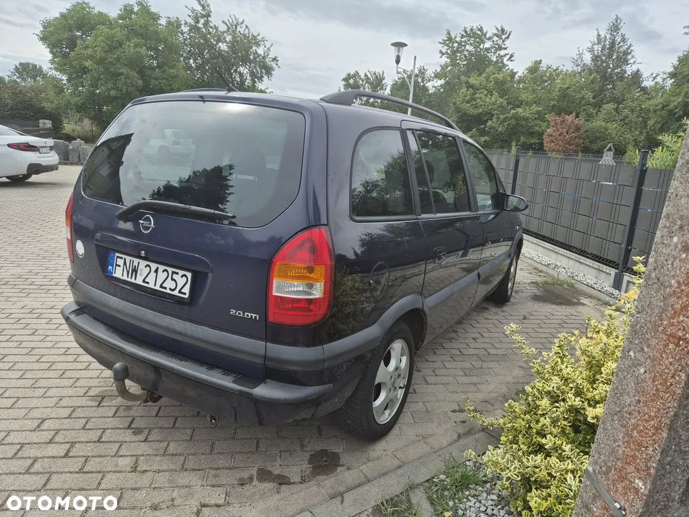Opel Zafira 1.8 16V Comfort - 13