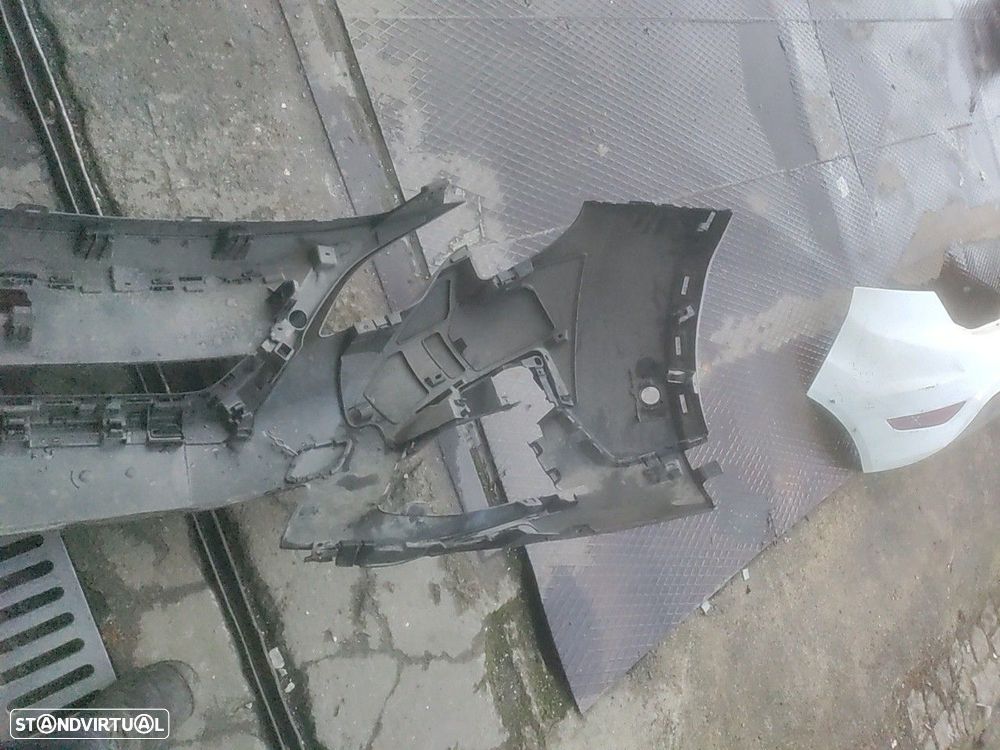 Parachoques Frente / Para Choques Frontal Nu Peugeot 3008 Suv (M_)  98 - 8