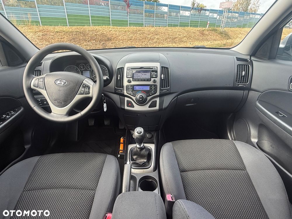 Hyundai i30 1.6 blue Comfort - 28