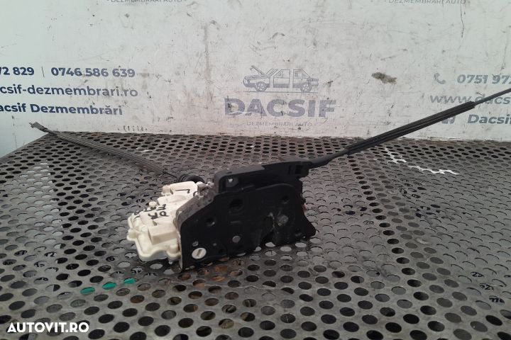 Broasca usa fata dreapta Volkswagen VW Passat B6 [2005 - 2010] Sedan - 1