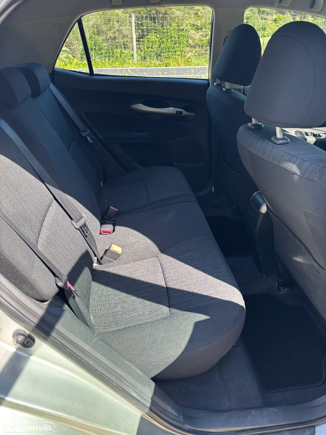 Toyota Auris 1.4 D-4D AC - 13