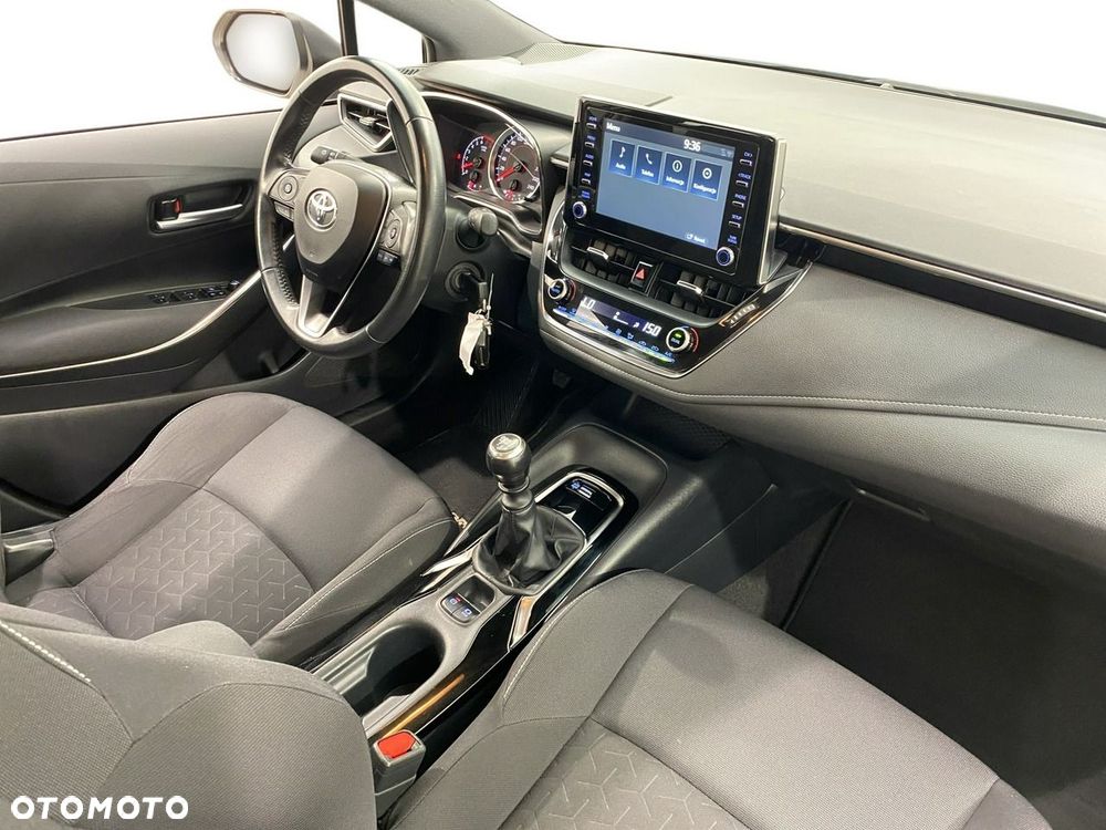 Toyota Corolla - 15