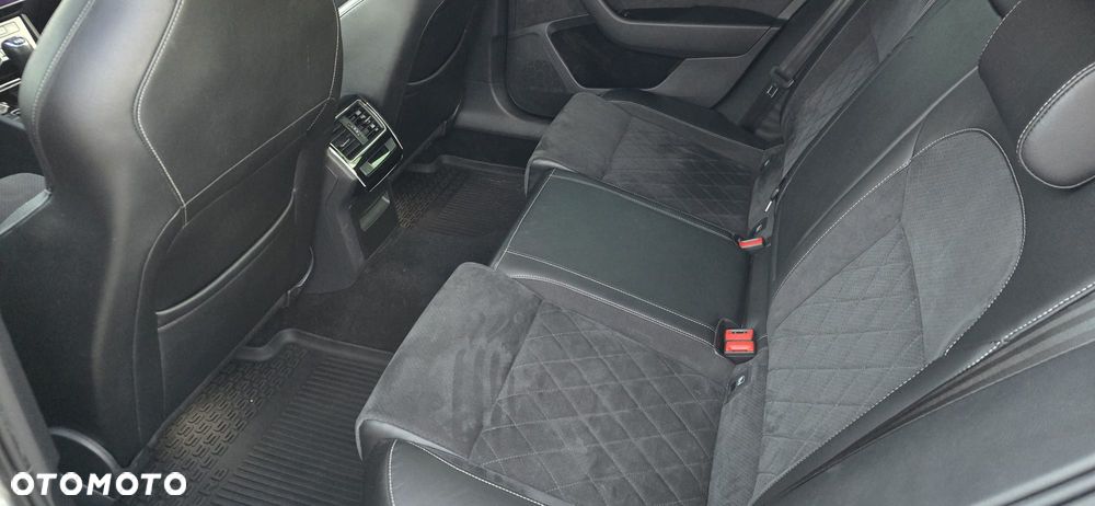 Skoda Superb 2.0 TDI SCR Sportline DSG - 15