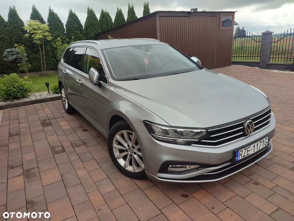 Volkswagen Passat 2.0 TDI SCR DSG Elegance - 5