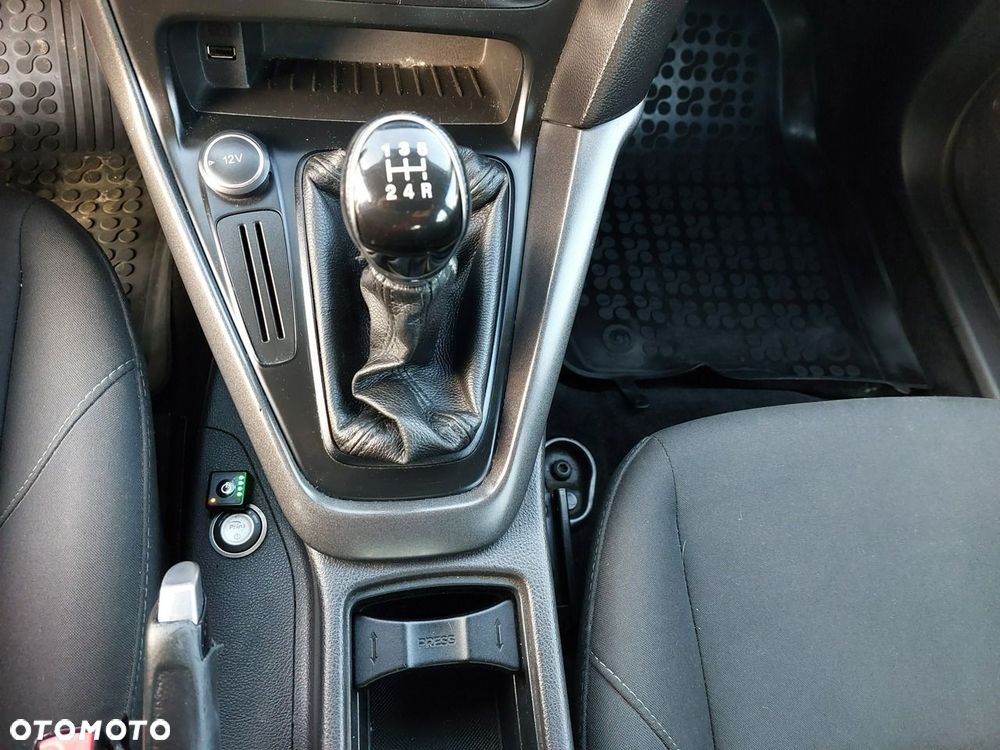 Ford Focus - 19