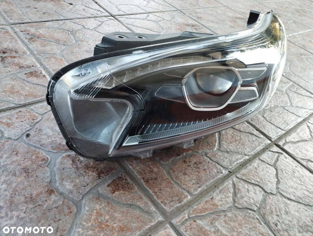 Lampa lewa Full LED Kia XCeed 92101J7300 2019-2022 - 2