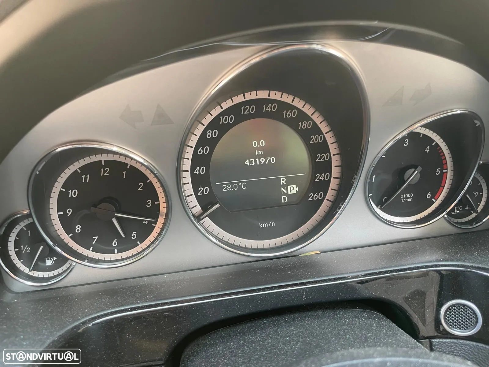 Mercedes-Benz E 250 CDi Executive BlueEfficiency Auto. - 8