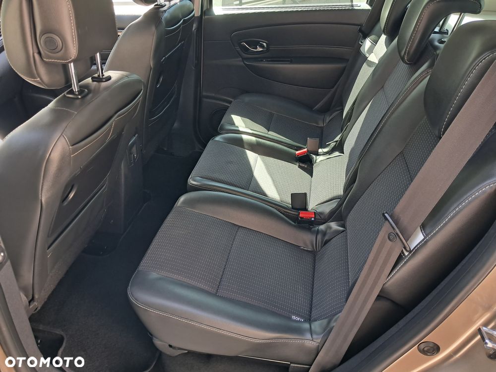 Renault Scenic dCi 110 Expression - 14