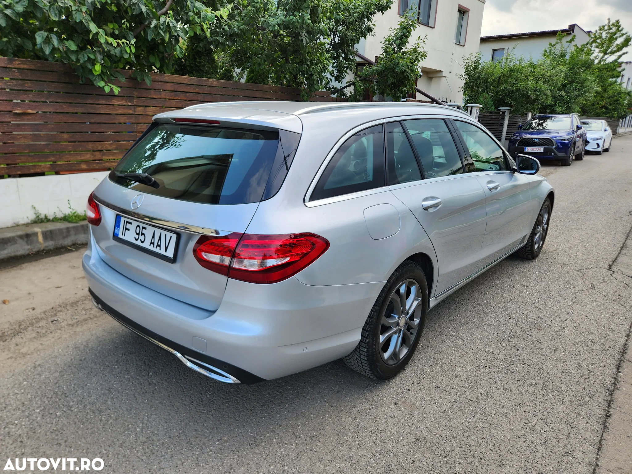 Mercedes-Benz C 220 (BlueTEC) d T 7G-TRONIC Avantgarde - 6