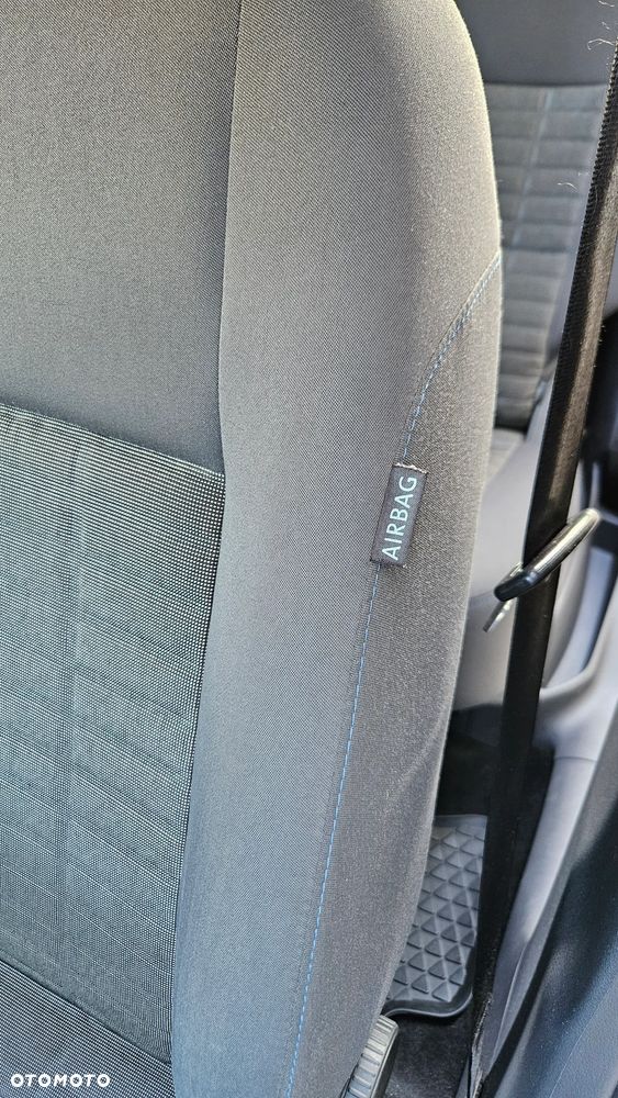 Volkswagen Golf Plus - 23