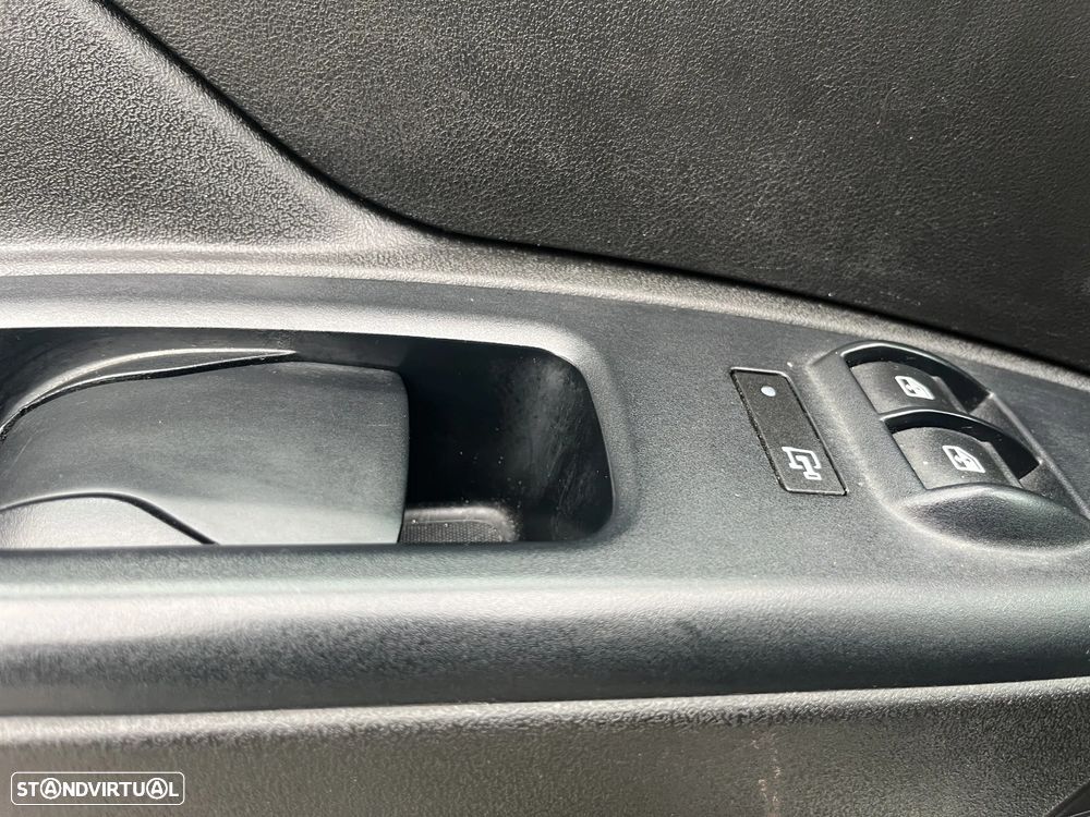 Fiat Doblo 1.6 D Multijet - 8