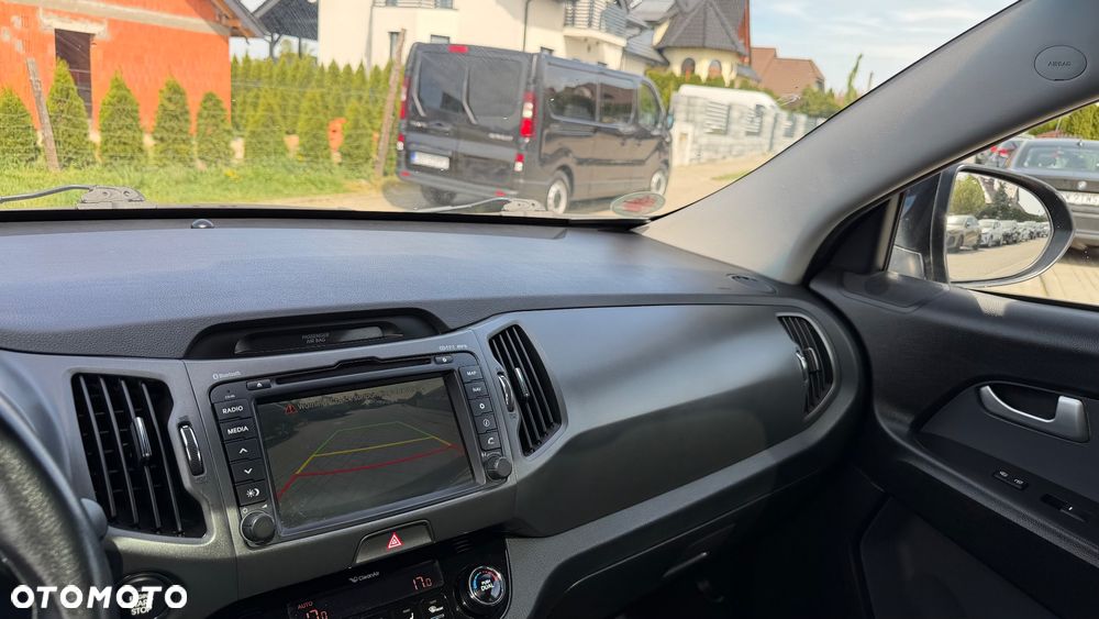 Kia Sportage 2.0 CVVT 2WD Automatik Spirit - 19