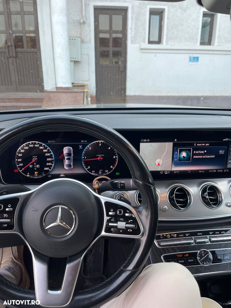 Mercedes-Benz E 220 d 4MATIC Aut. - 1