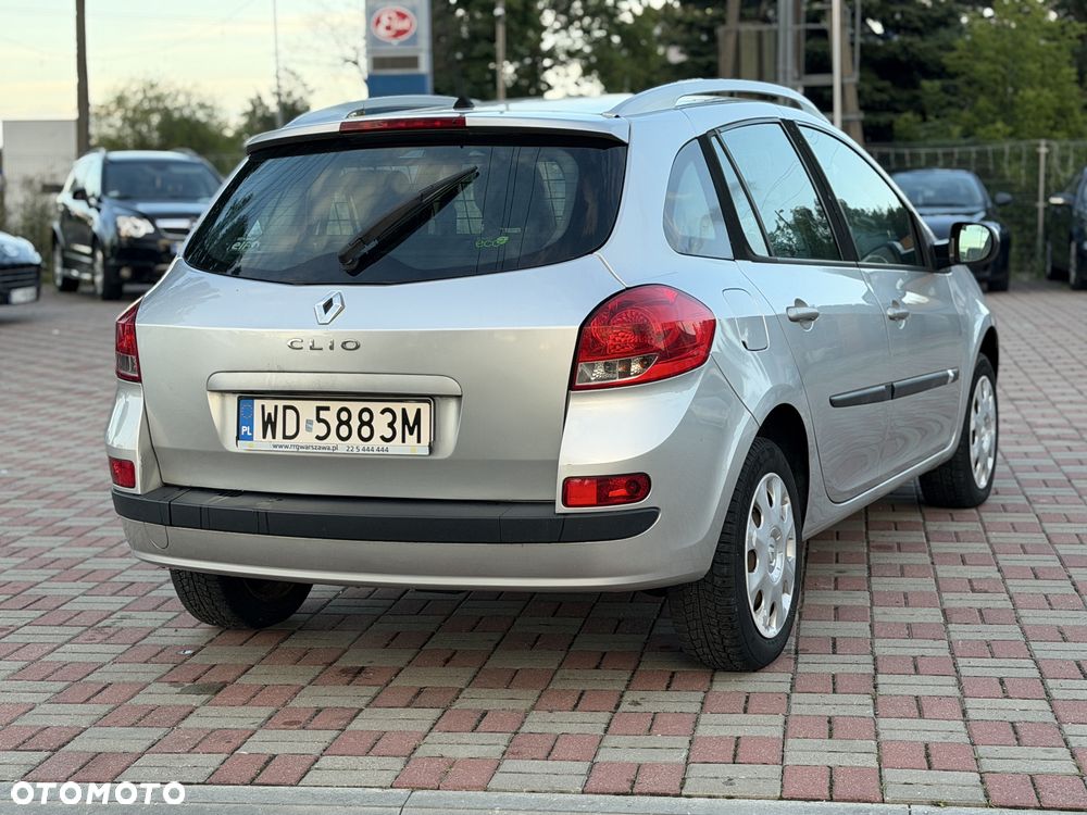 Renault Clio - 5