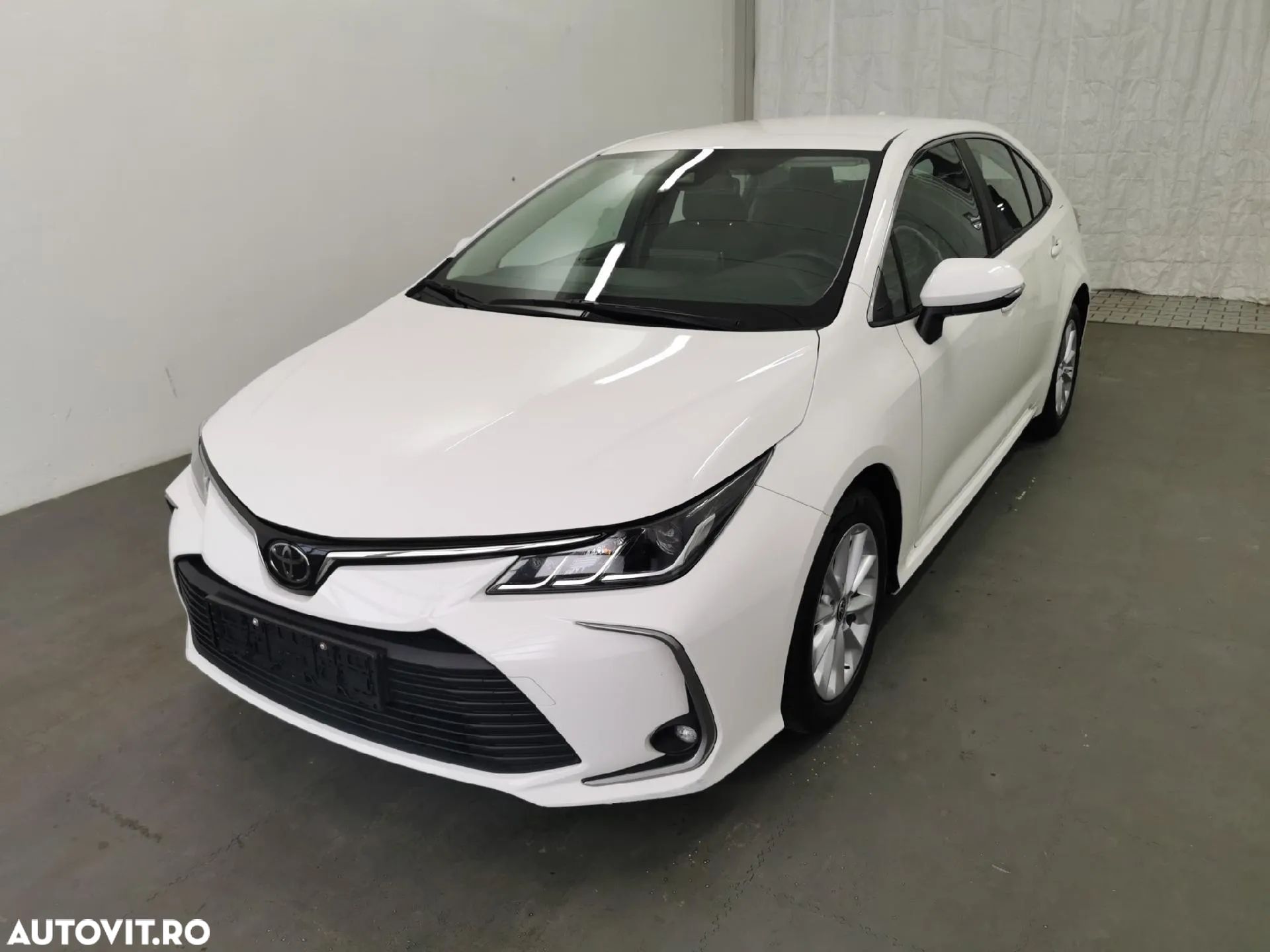 Toyota Corolla Sedan 1.5 TNGA MT Business - 1