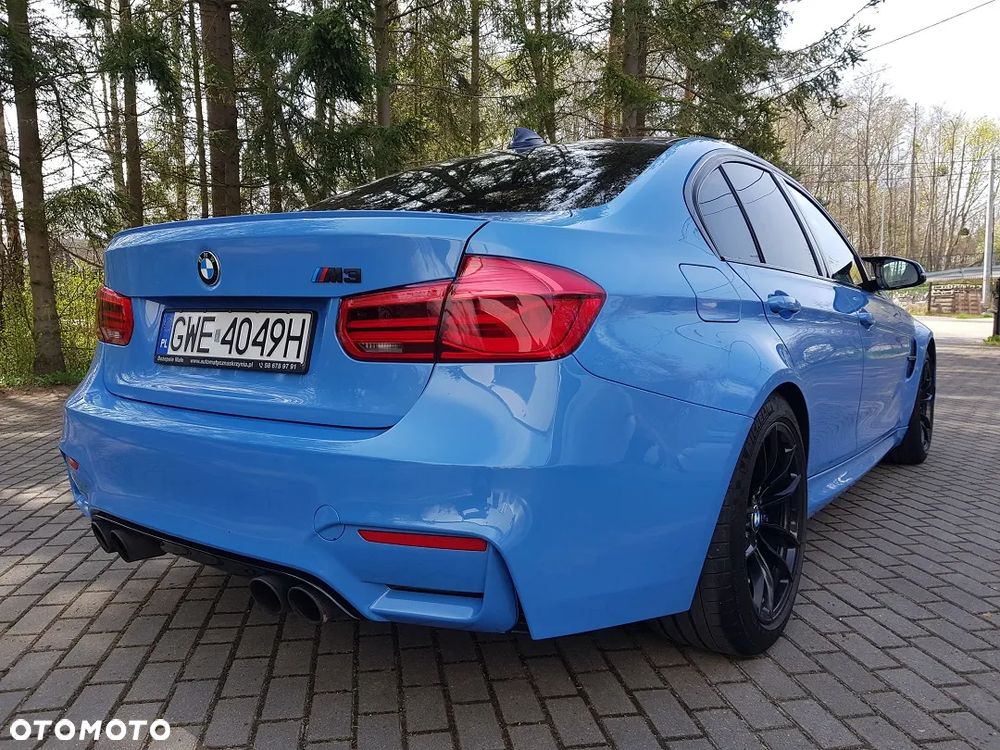 BMW M3 Standard - 5