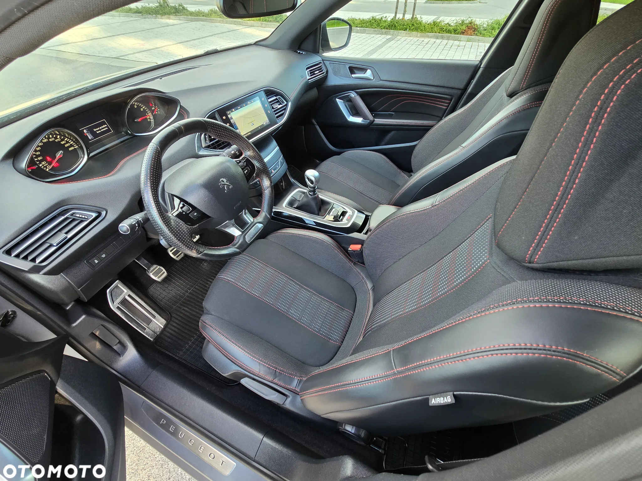 Peugeot 308 - 7