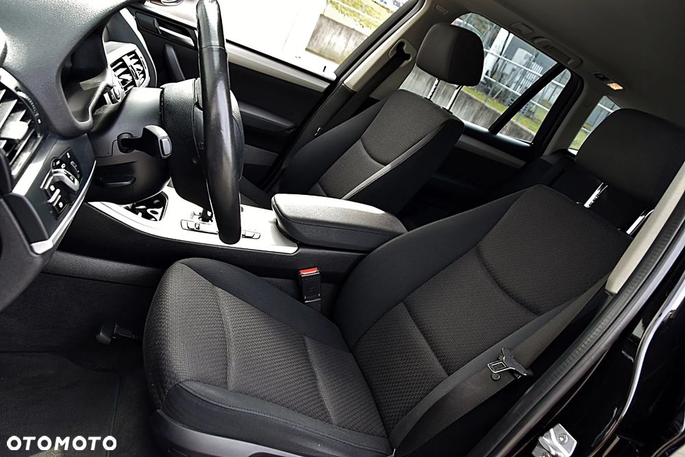 BMW X3 xDrive20d - 17