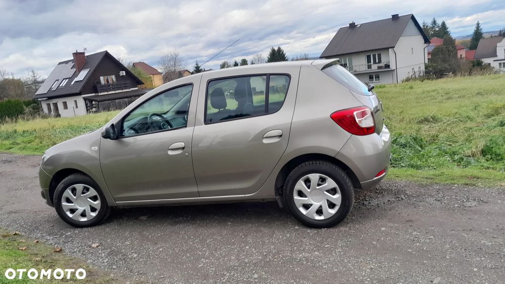 Dacia Sandero - 2