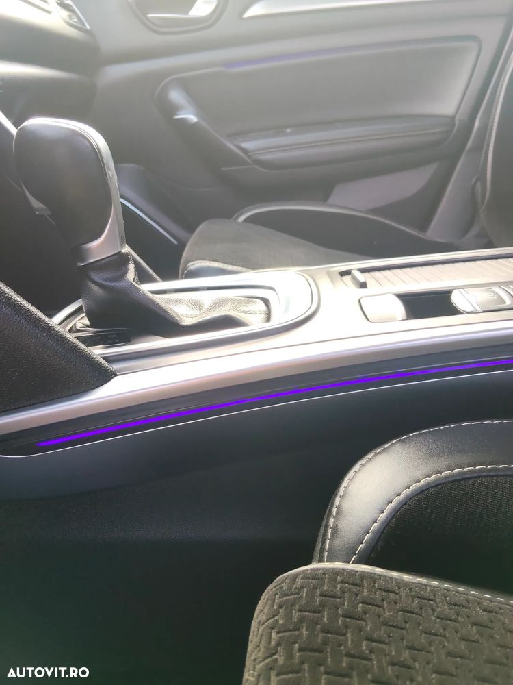 Renault Megane ENERGY dCi 110 EDC INTENS - 19