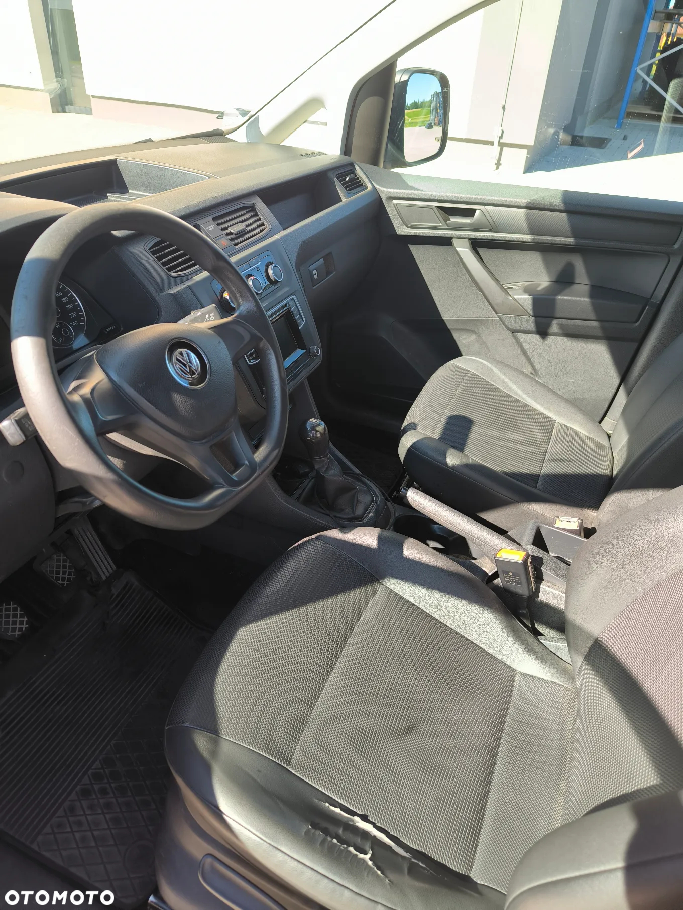 Volkswagen Caddy Maxi Long - 8