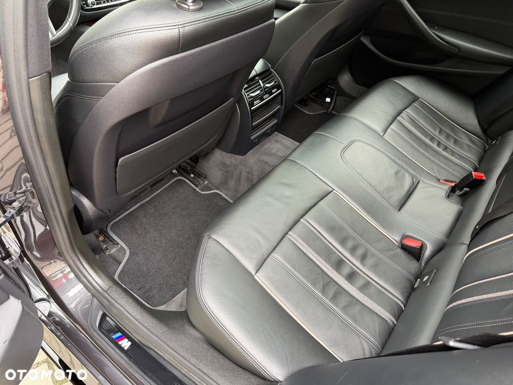 BMW Seria 5 540d xDrive Sport Line sport - 14