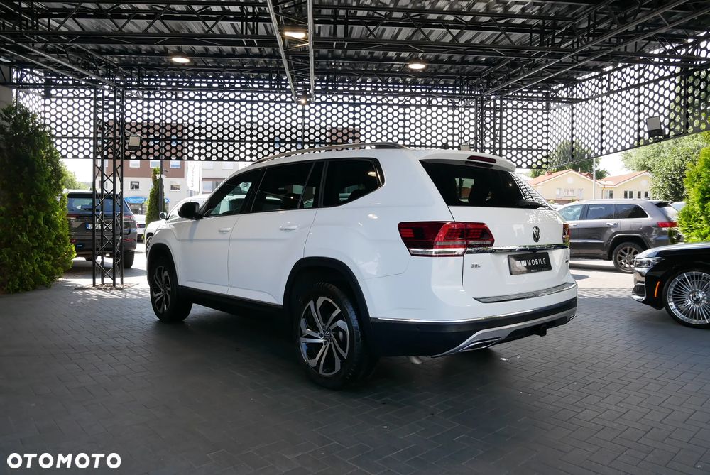 Volkswagen Atlas - 4