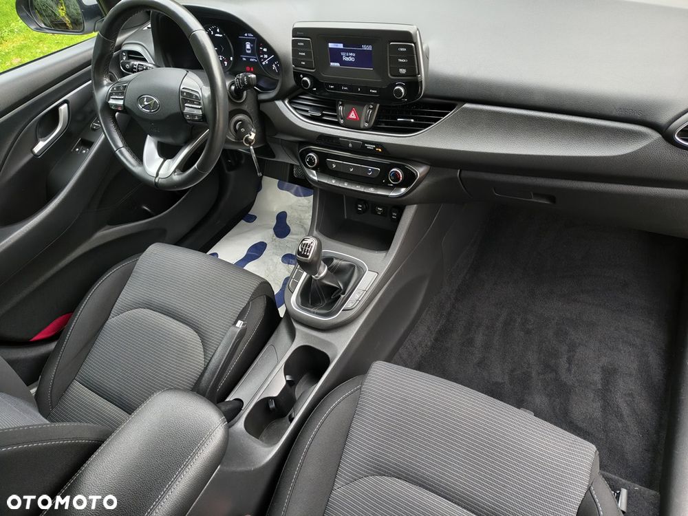 Hyundai i30 i30cw 1.4 Fifa World Cup Edition - 30