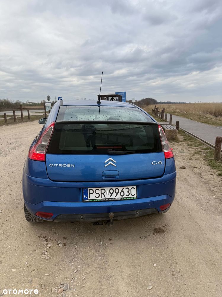 Citroën C4 - 6