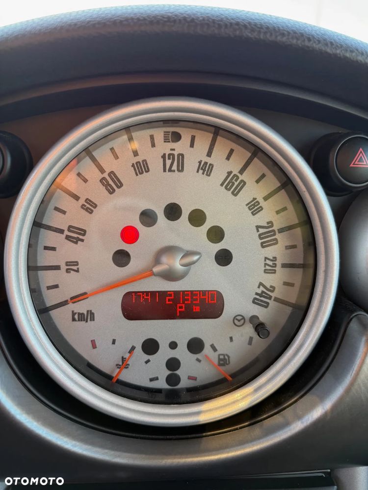 MINI Cooper S Standard - 8