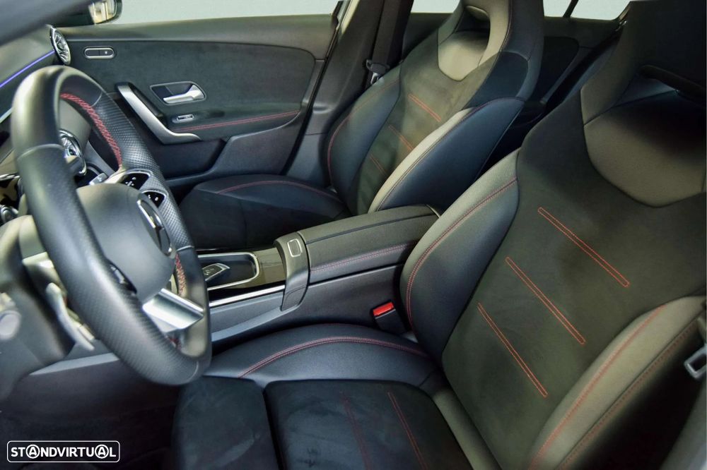 Mercedes-Benz A 200 7G-DCT AMG Line Advanced Plus - 37