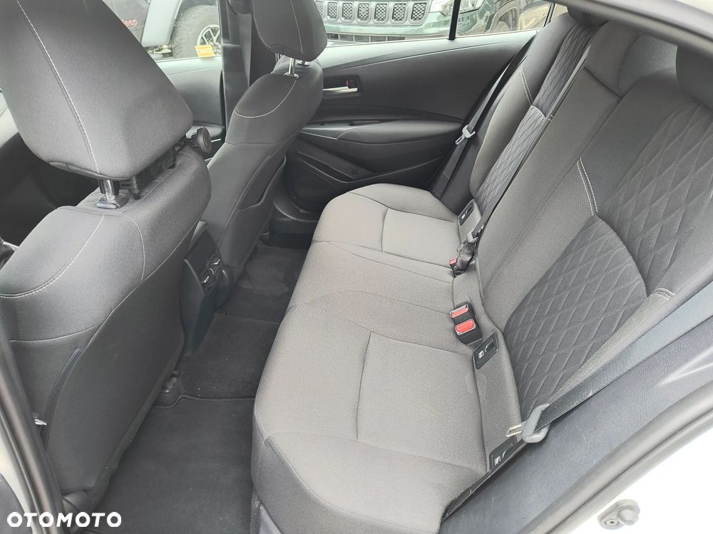 Toyota Corolla 1.5 Comfort - 9