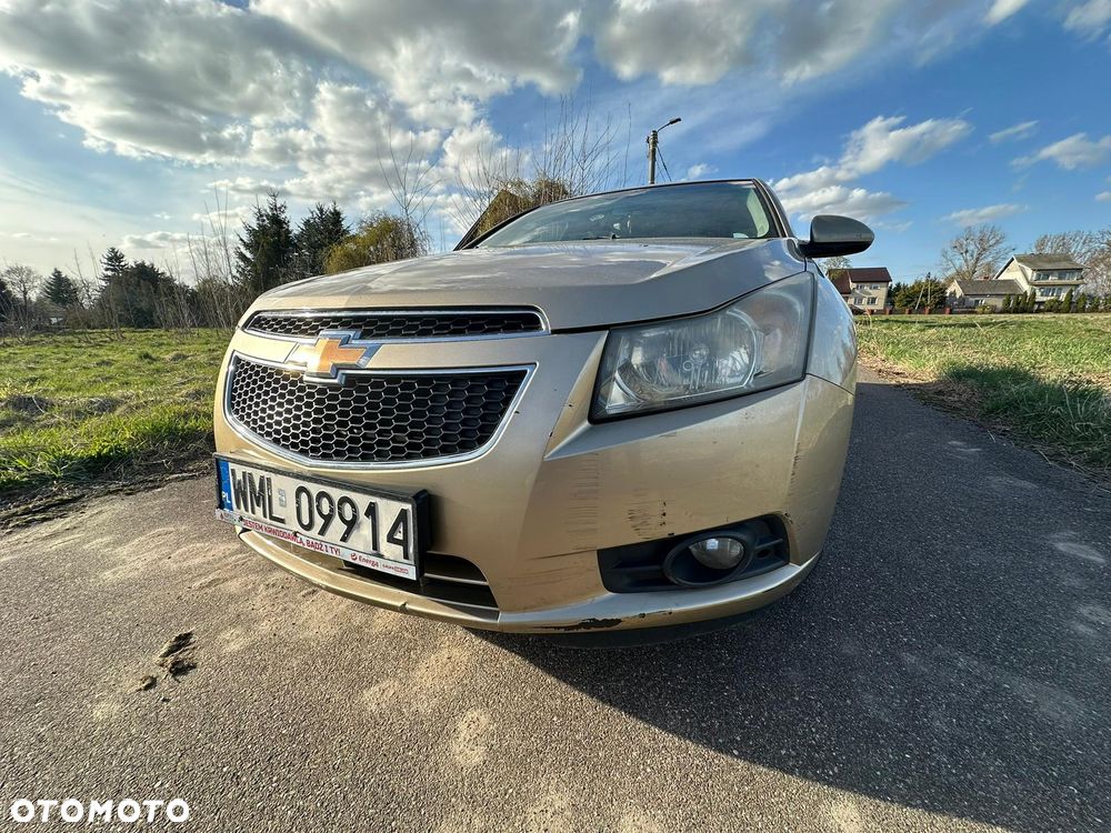 Chevrolet Cruze 1.6 LS - 7