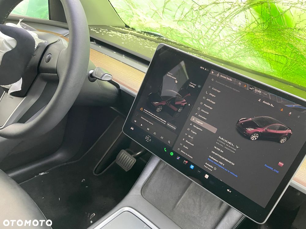 Tesla Y Long Range Dual Motor AWD - 12