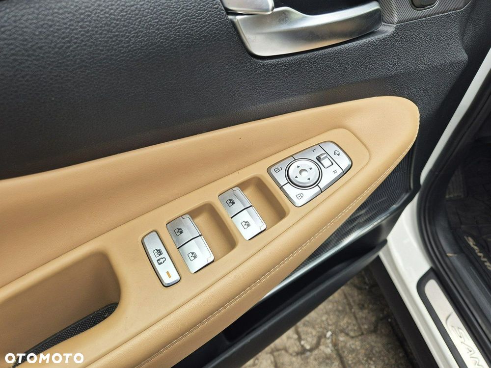 Hyundai Santa Fe 1.6 T-GDI HEV Platinum - 13