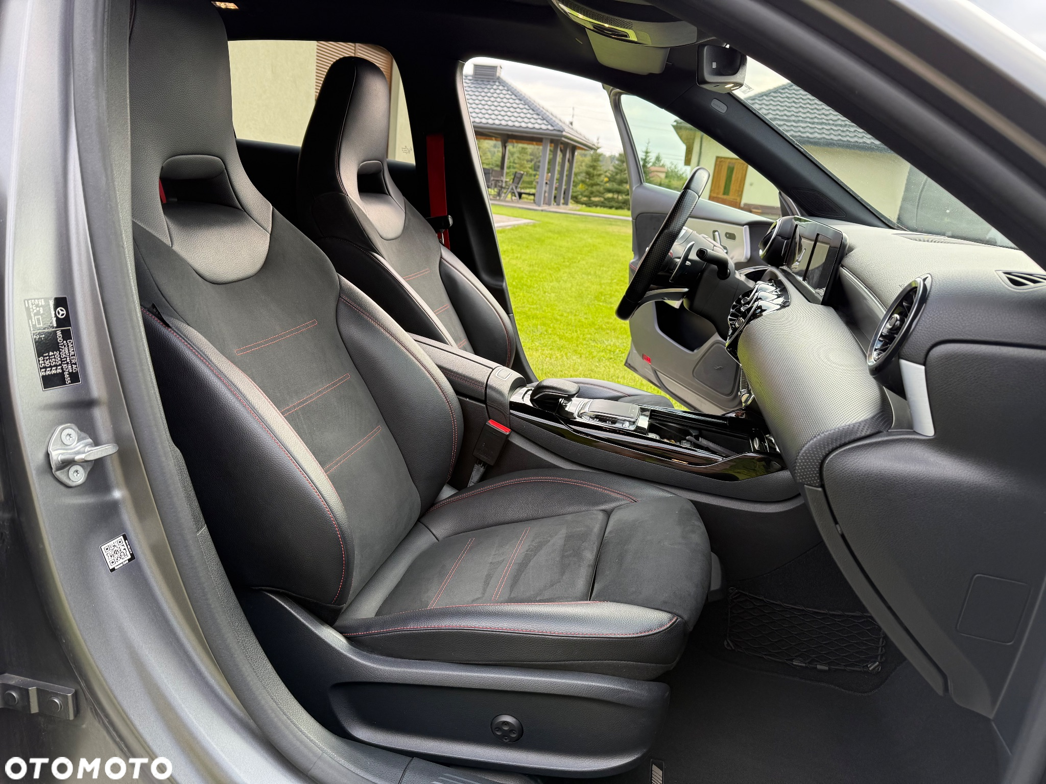 Mercedes-Benz Klasa A 35 AMG 4-Matic 7G-DCT - 12